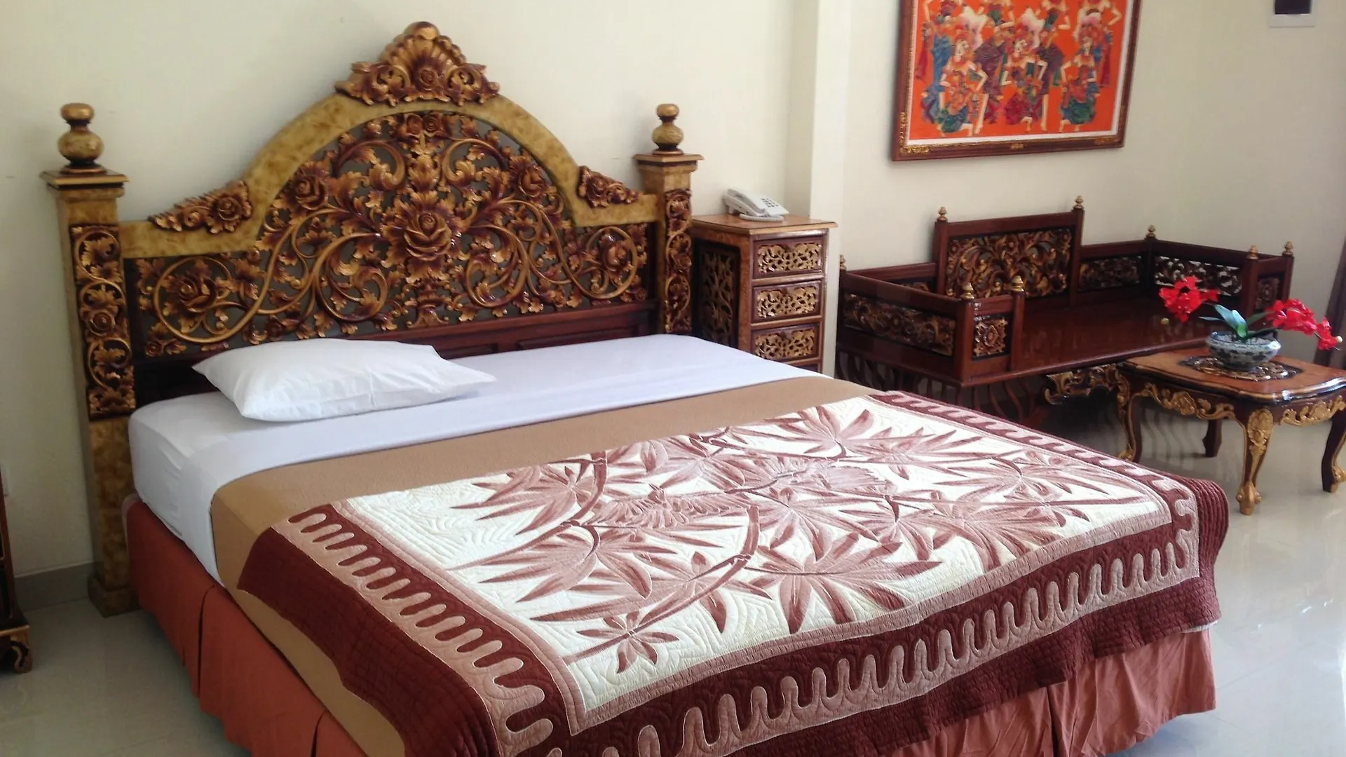 Hotel Puri Mimi Kuta  3*, Kuta (Bali)